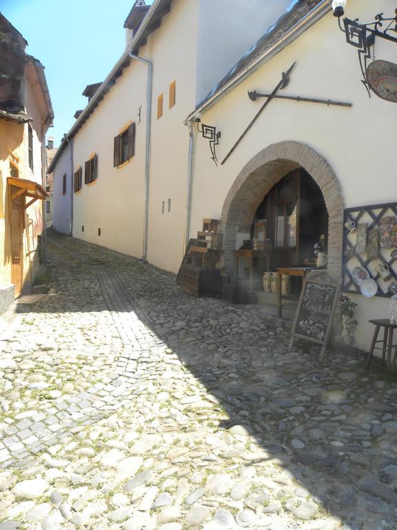 Casa Bertha Hotel Segesvár Kültér fotó